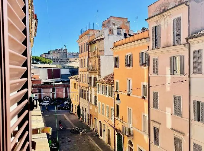 Guesthost - The Design Pasta * Ρώμη